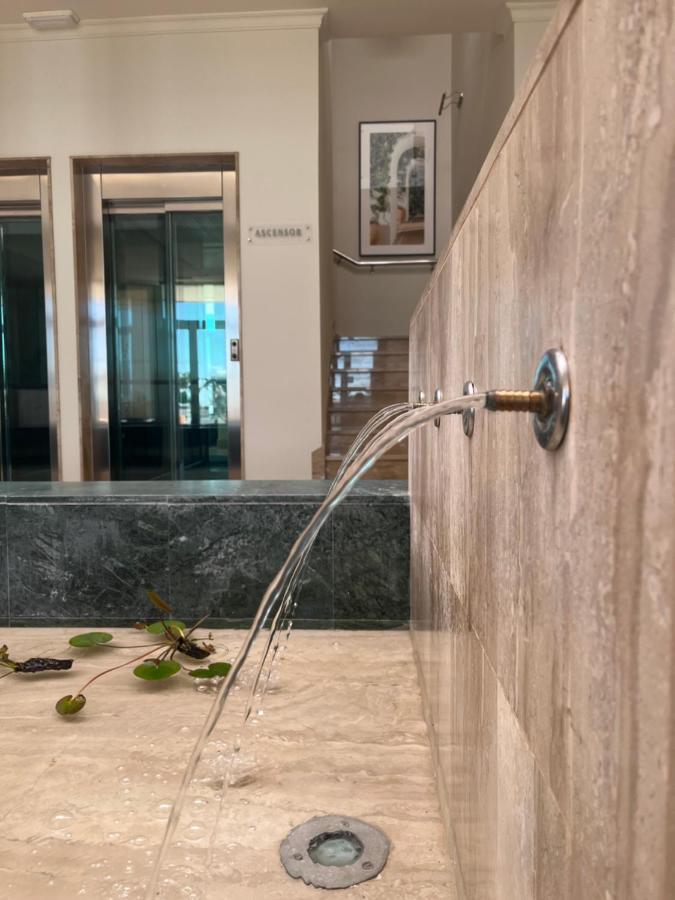 Hotel Santa Ana Ла Карлота Екстериор снимка